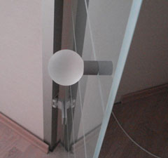 Стеклянные полки